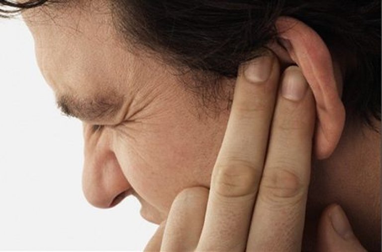 Receta de aromaterapia: alivio para dolor de oídos
